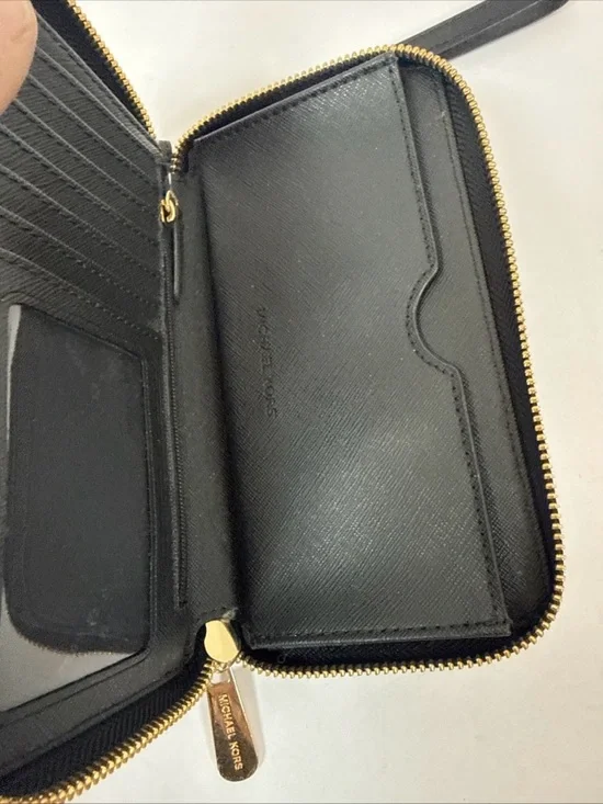 Michael Kors Jet Set Black Wristlet Wallet Zip Around Phone Holder Gold - Picture 5 of 8